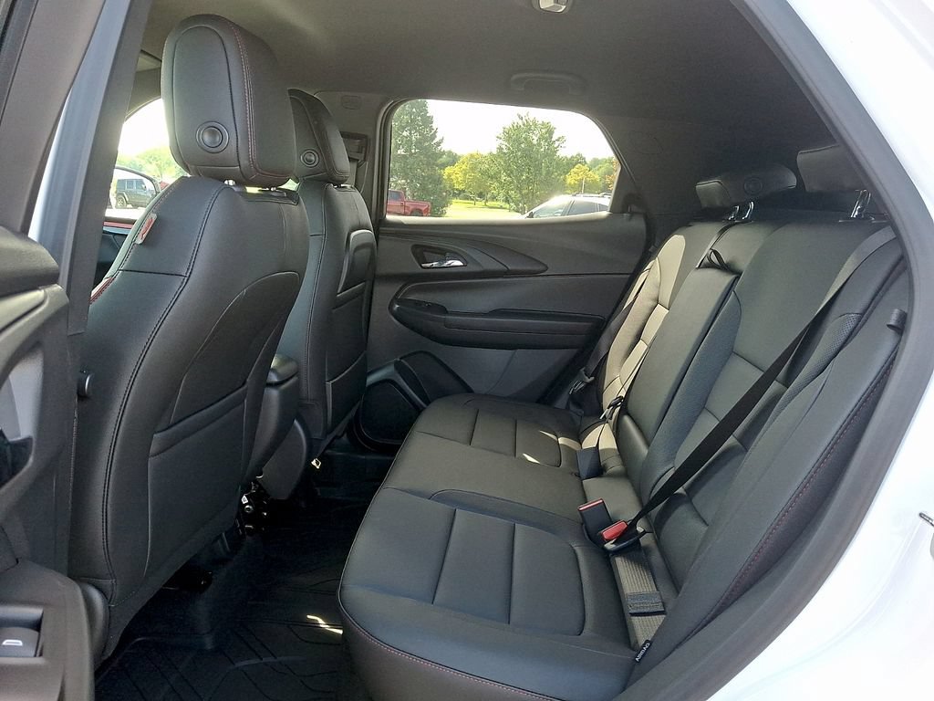 New 2026 Chevrolet TrailBlazer RS w/ Convenience Package FWD image 6