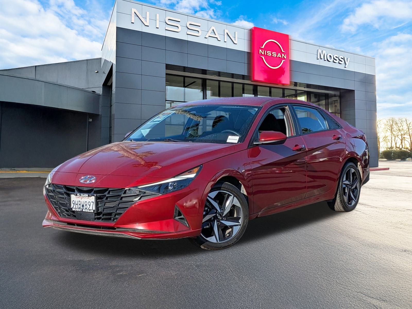 Used 2023 Hyundai Elantra SEL w/ Convenience Package