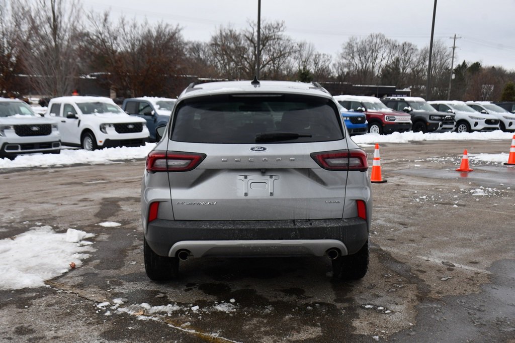 Used 2024 Ford Escape Platinum image 5