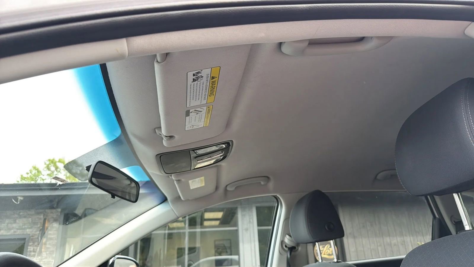 Used 2019 Kia Sorento L image 15