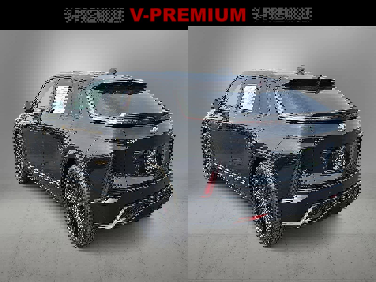 Used 2026 Cadillac Lyriq V w/ LPO, Floor Liner Package image 6