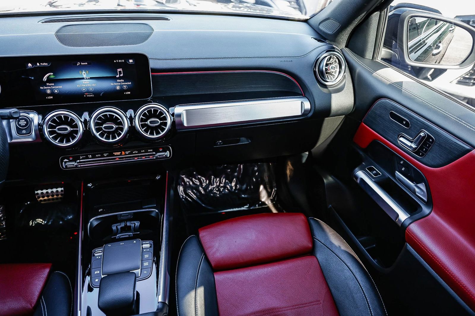 Used 2021 Mercedes-Benz GLB 250 image 15