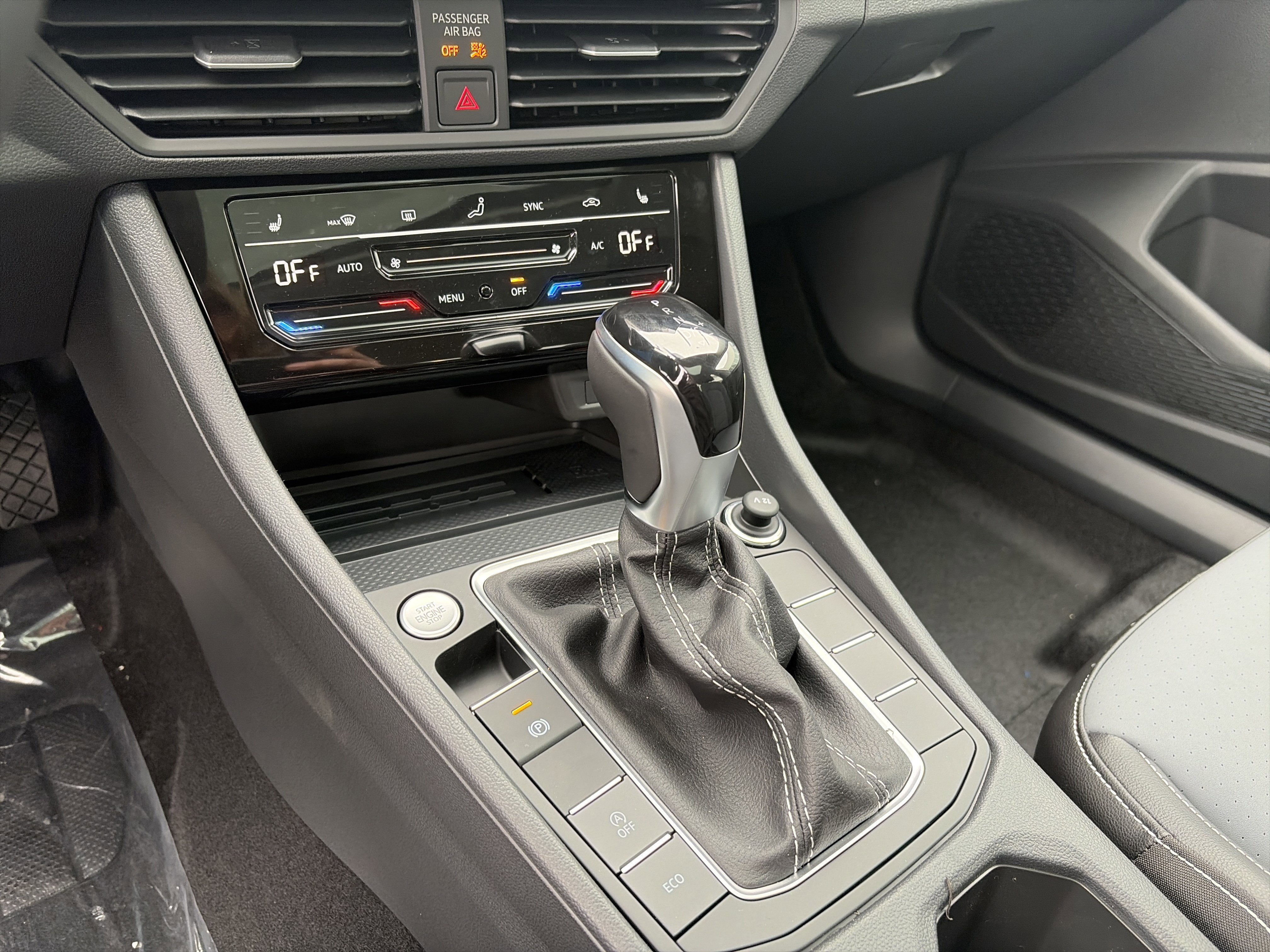 New 2026 Volkswagen Jetta SE image 25