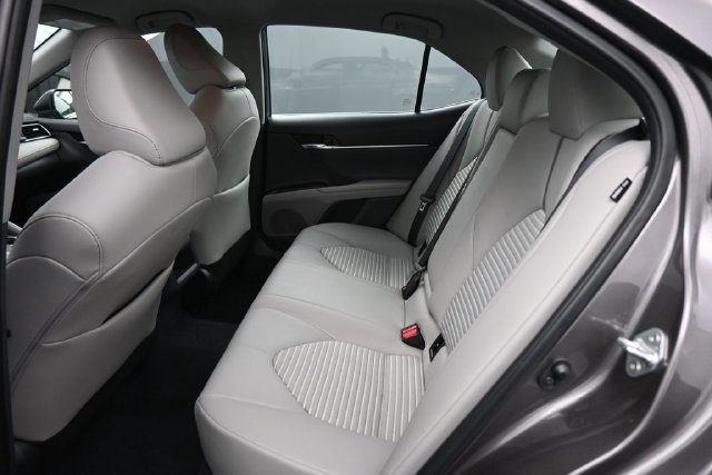 Used 2024 Toyota Camry SE FWD image 21