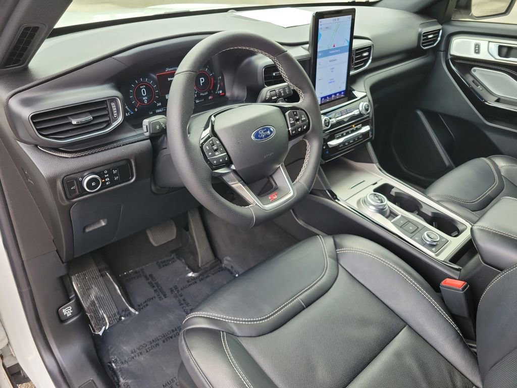 Used 2023 Ford Explorer ST w/ Equipment Group 401A AWD/4WD image 19