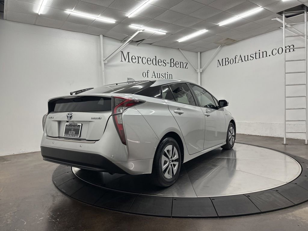 Used 2017 Toyota Prius Four w/ Advanced Technology Package FWD image 7