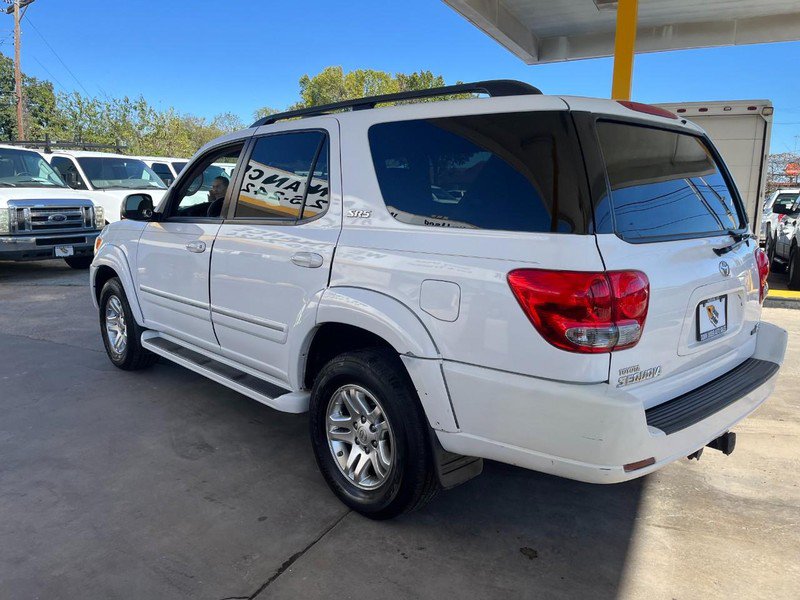 Used 2006 Toyota Sequoia SR5 RWD image 6