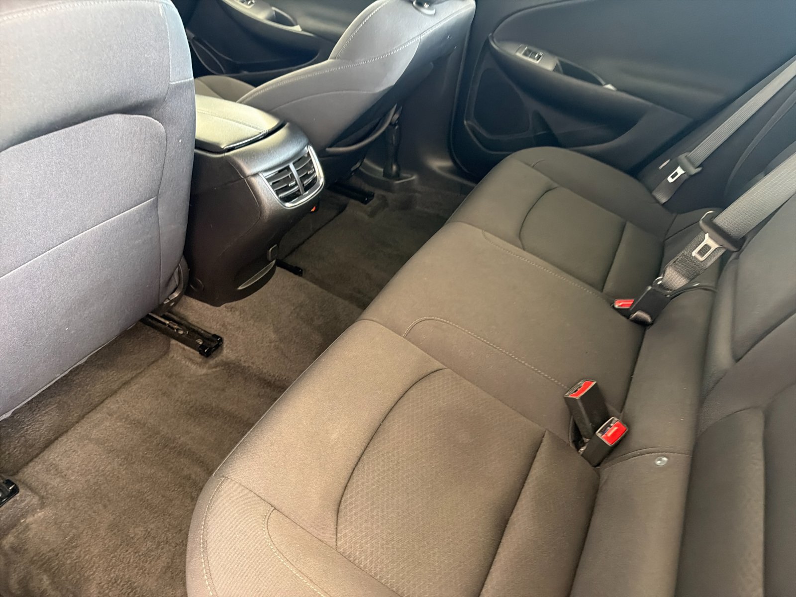 Used 2024 Chevrolet Malibu LT FWD image 13