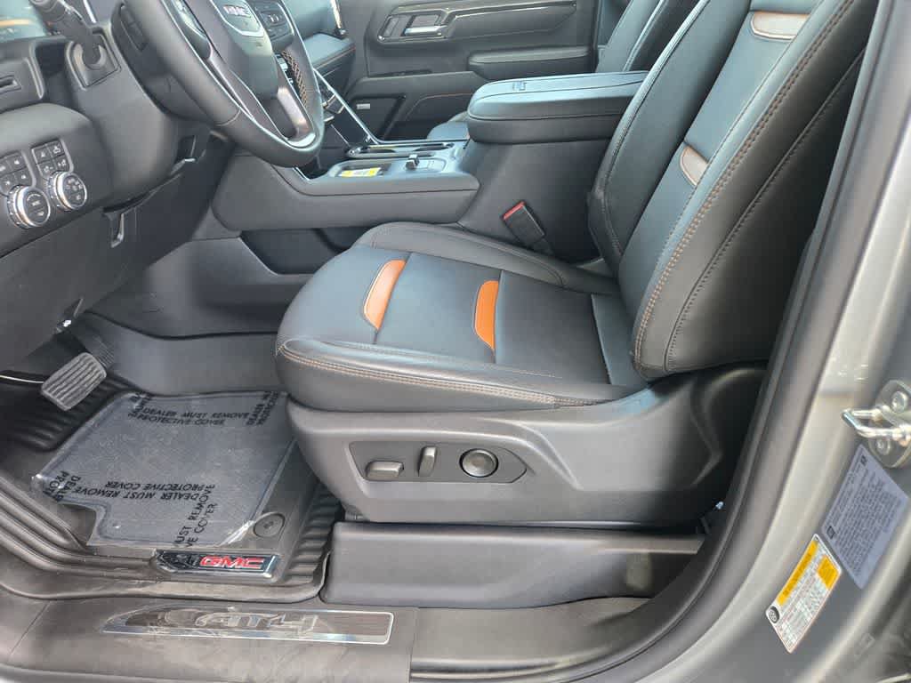 Used 2026 GMC Sierra 2500 AT4 AWD/4WD image 18