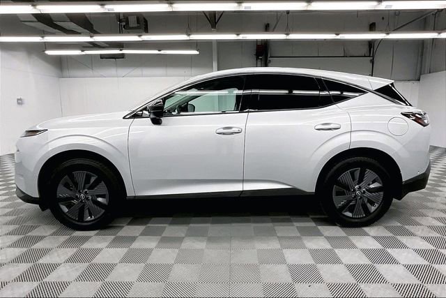 Used 2025 Nissan Murano SL image 14