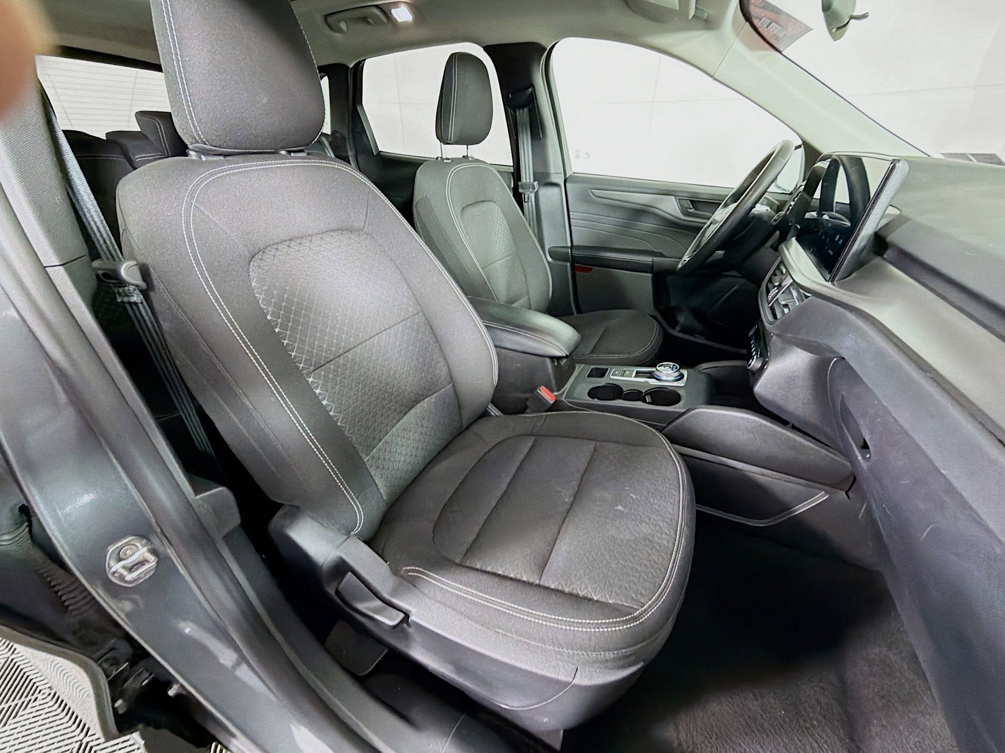 Used 2024 Ford Escape Active w/ Tech Pack #1 image 30