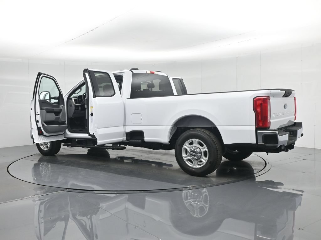 New 2026 Ford F350 XLT RWD image 34