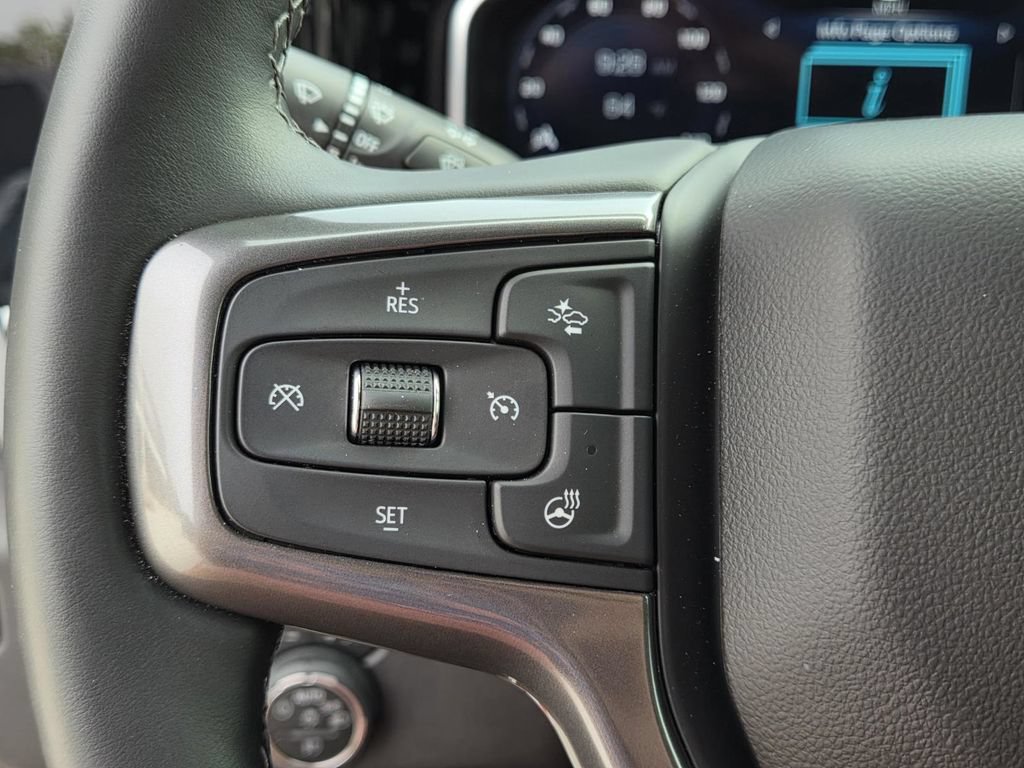 Used 2026 Chevrolet Silverado 2500 High Country w/ Technology Package AWD/4WD image 20