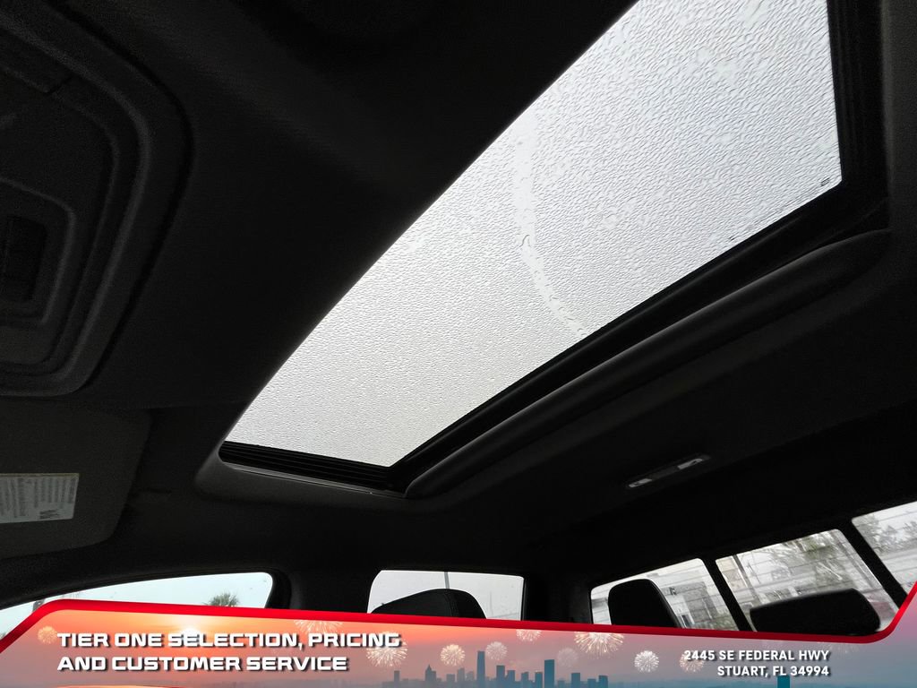 Used 2023 GMC Sierra 1500 Denali w/ Denali Reserve Package image 23