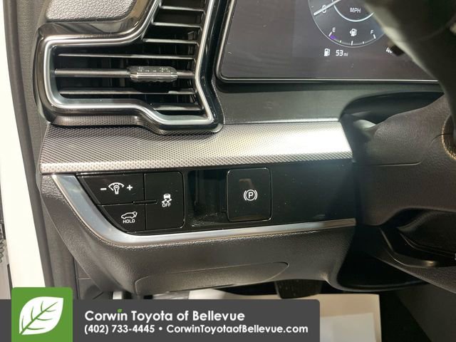 Used 2025 Kia Sportage SX image 20