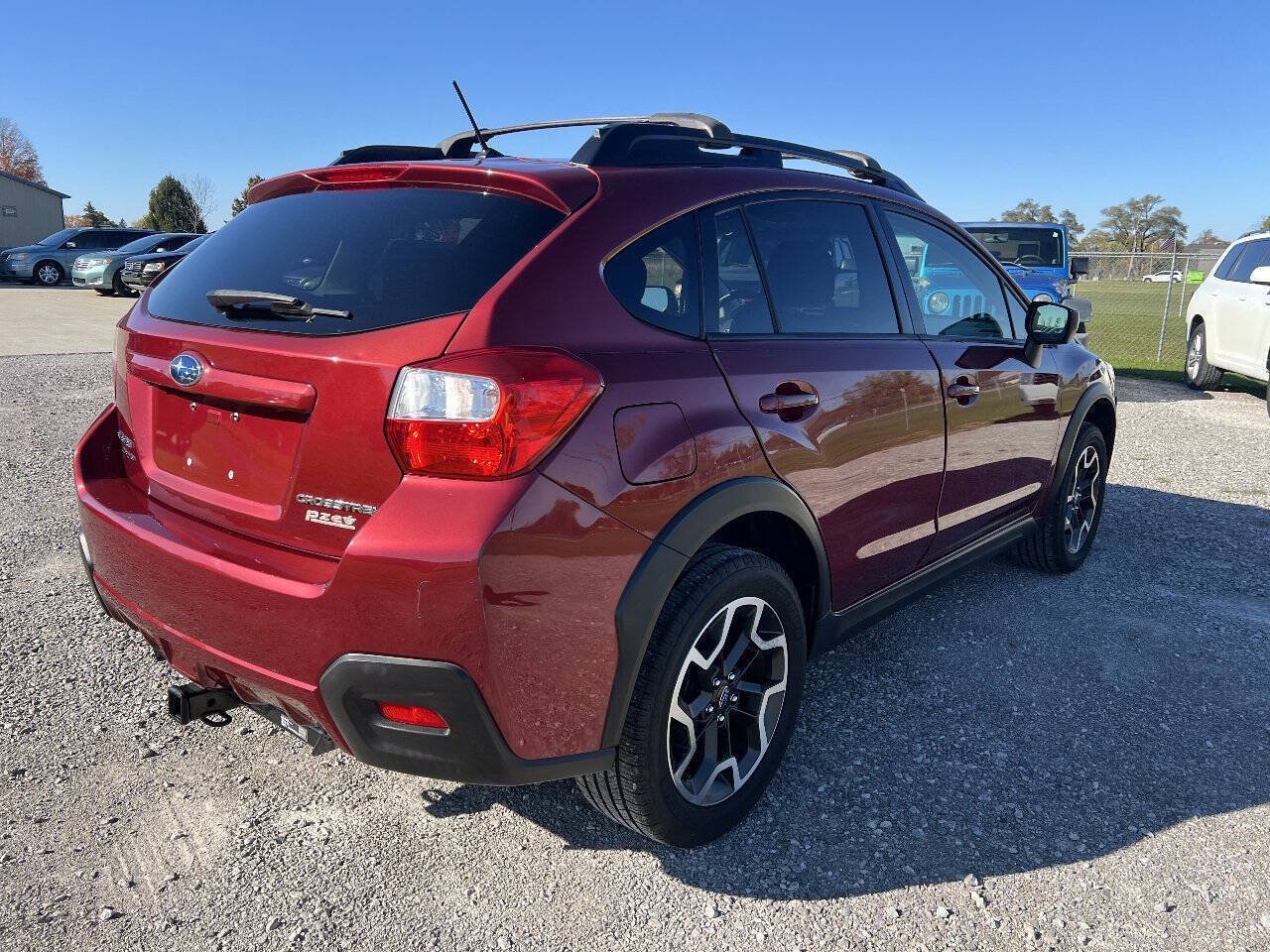 Used 2016 Subaru Crosstrek 2.0i AWD/4WD image 8