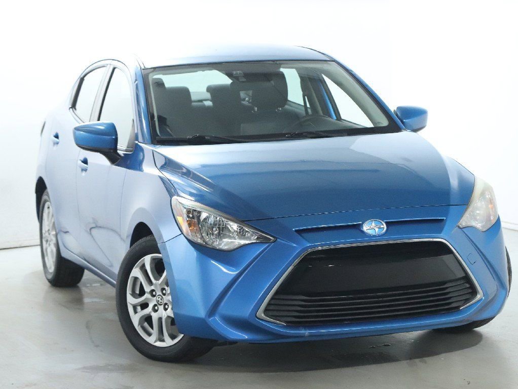 Used 2016 Scion iA Base image 1