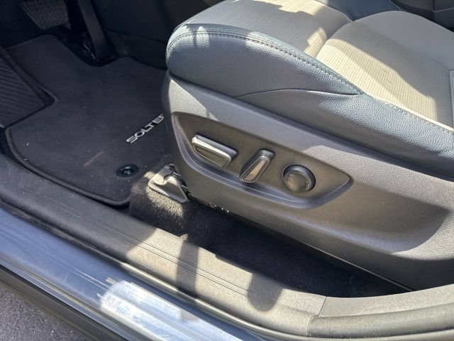 Used 2023 Subaru Solterra AWD image 21