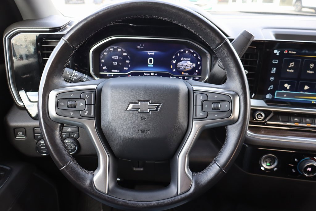 Used 2022 Chevrolet Silverado 1500 RST image 5