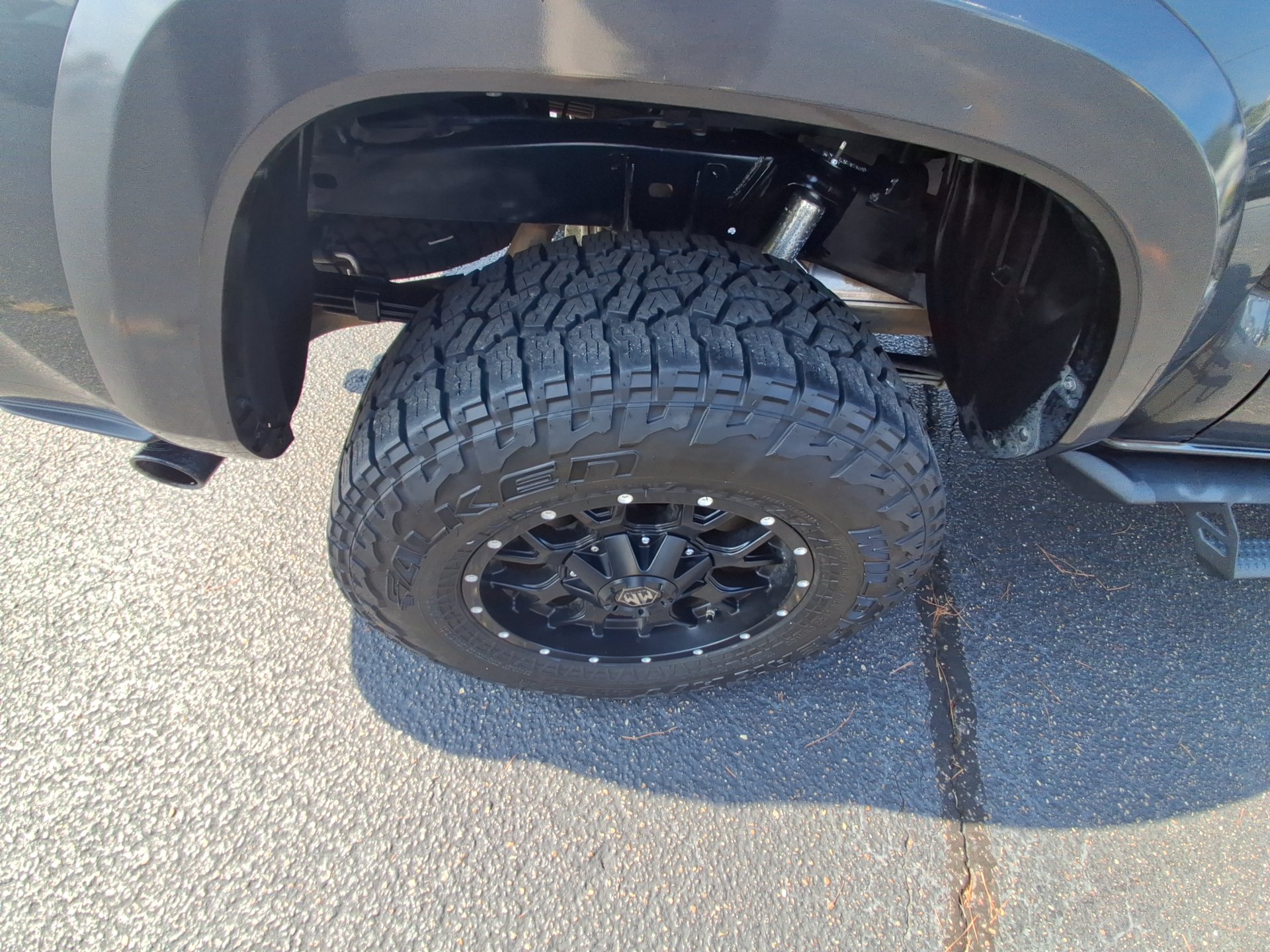 Used 2020 Toyota Tacoma TRD Sport w/ Technology Package RWD image 20