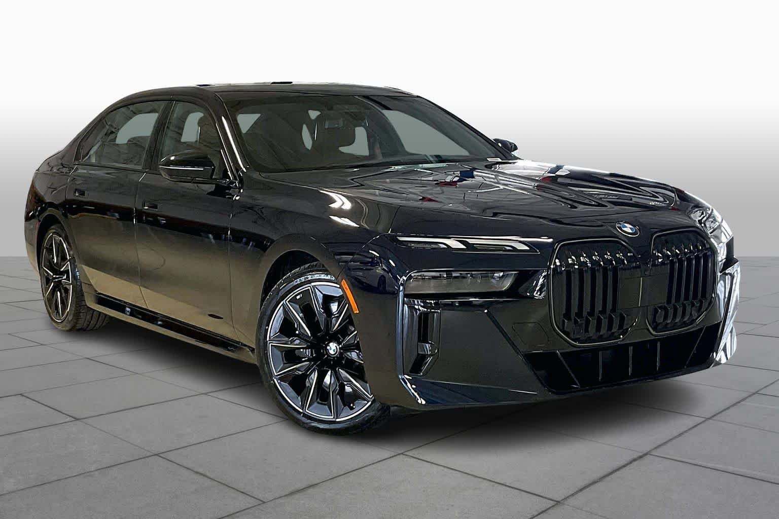 New 2026 BMW 760i xDrive AWD/4WD image 2