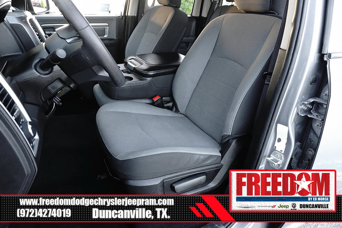 Used 2024 RAM 1500 Classic SLT AWD/4WD image 12