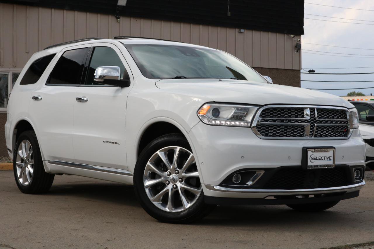 Used 2019 Dodge Durango Citadel w/ Technology Group AWD/4WD image 2