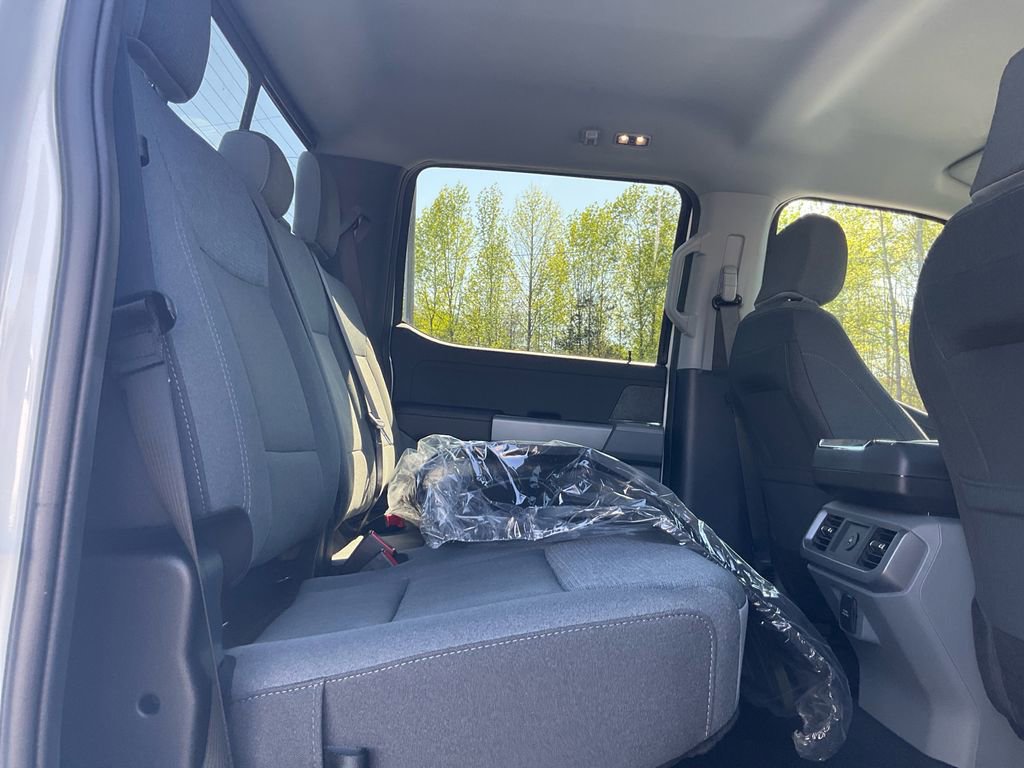 New 2026 Ford F150 XLT w/ Equipment Group 302A MID AWD/4WD image 13