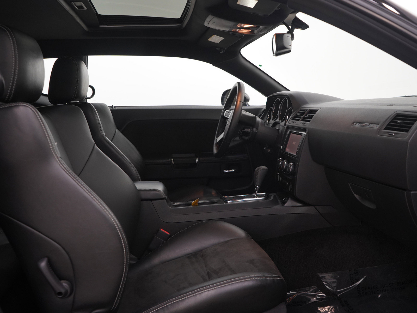 Used 2008 Dodge Challenger SRT8 RWD image 15