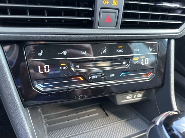 New 2025 Volkswagen Jetta SE image 18