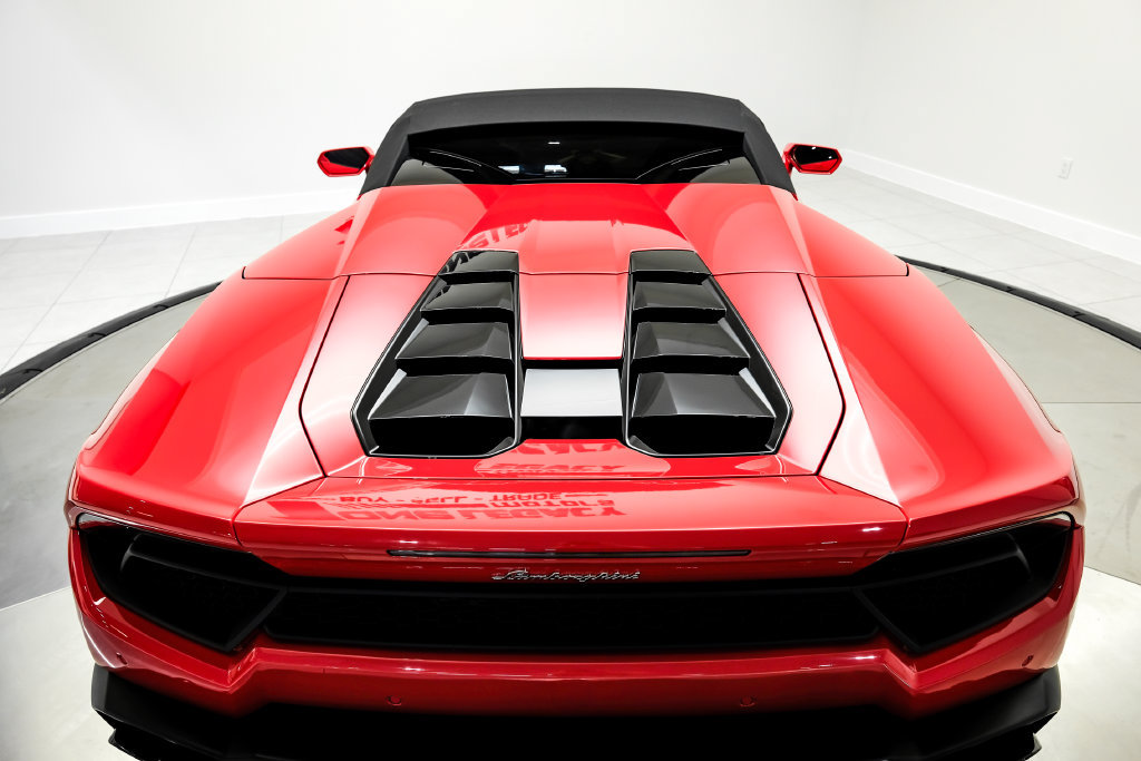 Used 2018 Lamborghini Huracan LP 580-2 RWD image 46