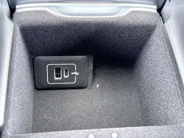 New 2025 Maserati Grecale Trofeo image 23