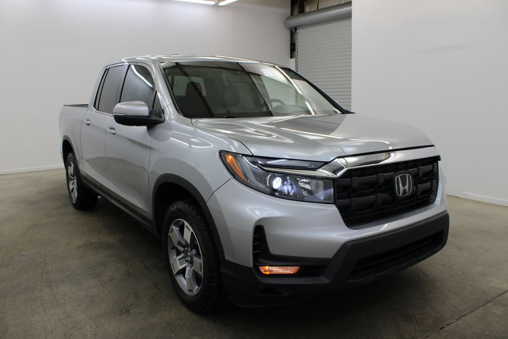 Used 2025 Honda Ridgeline RTL image 6