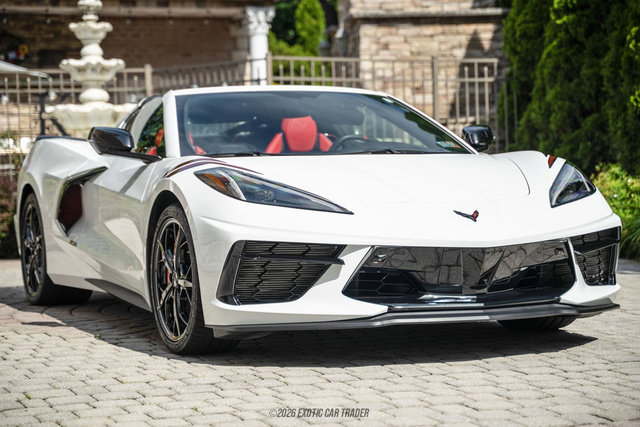 Used 2020 Chevrolet Corvette Stingray Premium Cpe w/ 3LT Preferred Equipment Group RWD image 16