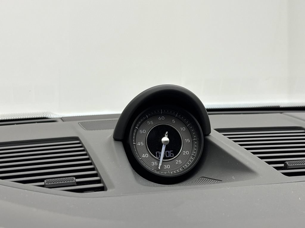 Certified 2023 Porsche 911 Turbo AWD/4WD image 29