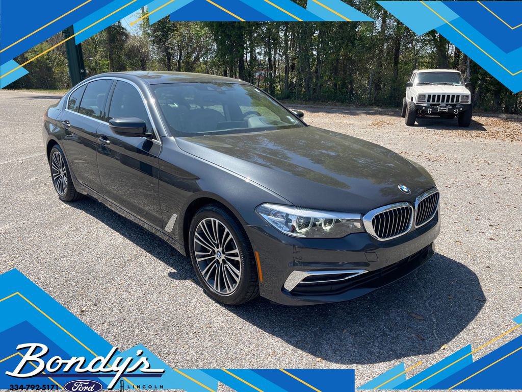 Used 2019 BMW 530i image 1