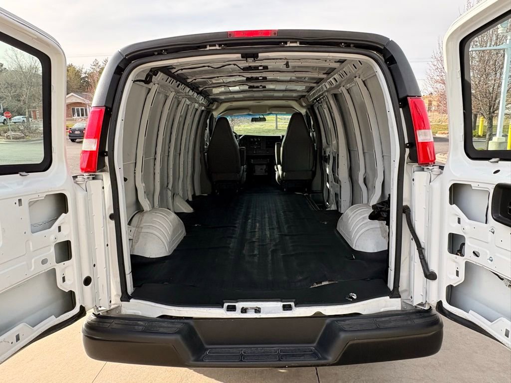 Used 2021 Chevrolet Express 2500 Extended w/ Driver Convenience Package image 8