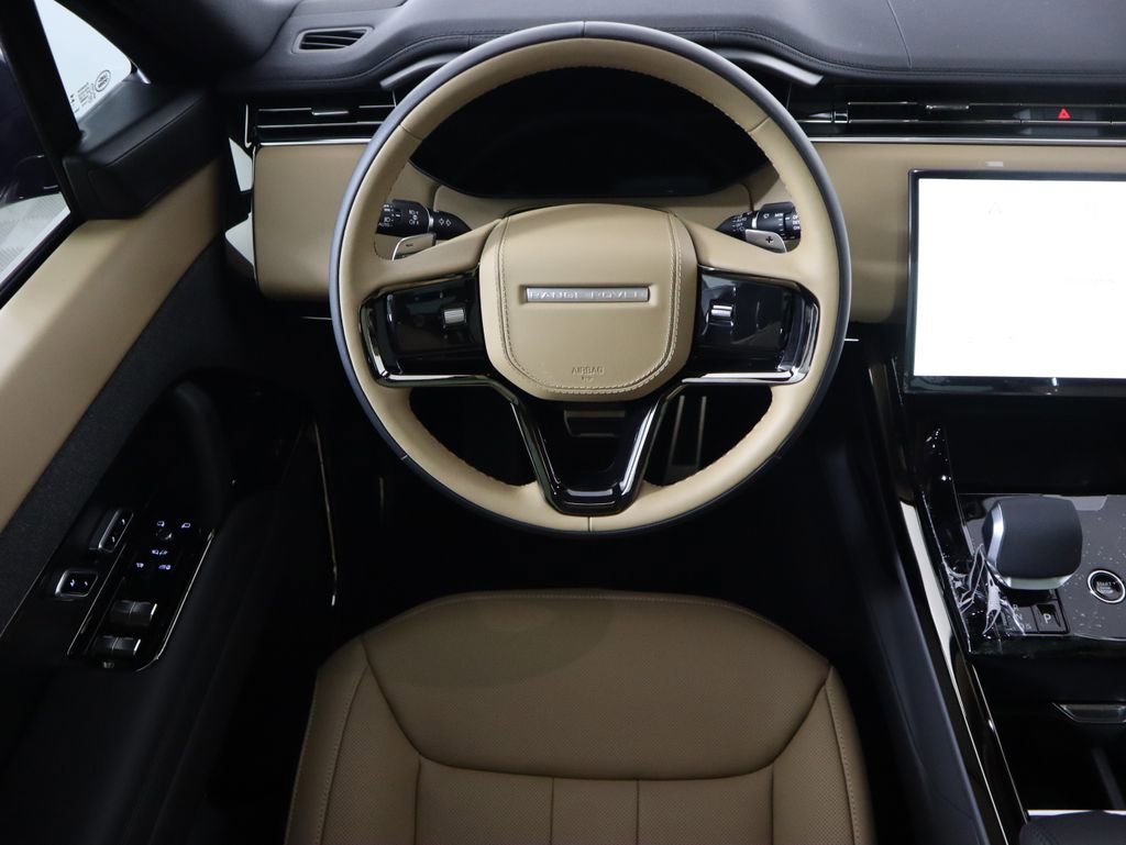 New 2026 Land Rover Range Rover Sport Dynamic SE image 11