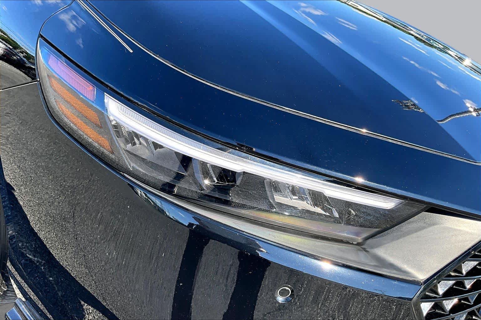 Used 2023 Honda Accord Touring image 27