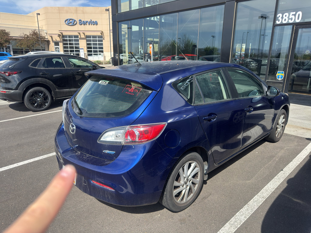 Used 2013 MAZDA MAZDA3 i Touring FWD image 8