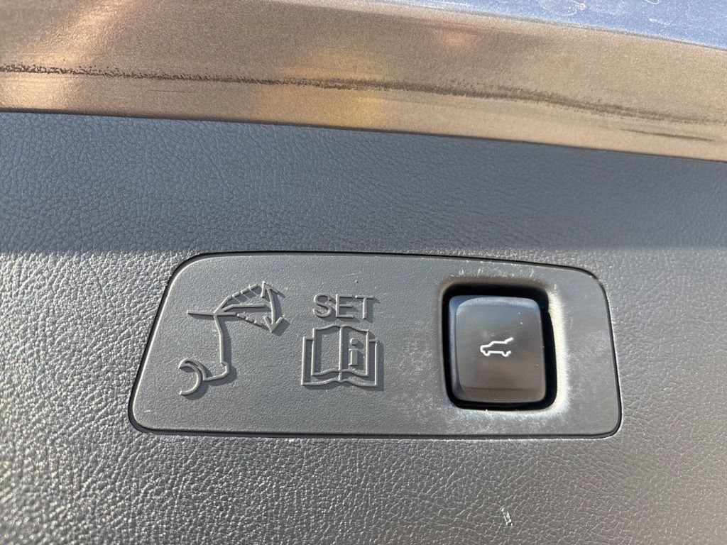 Used 2021 Lincoln Corsair Reserve AWD/4WD image 29