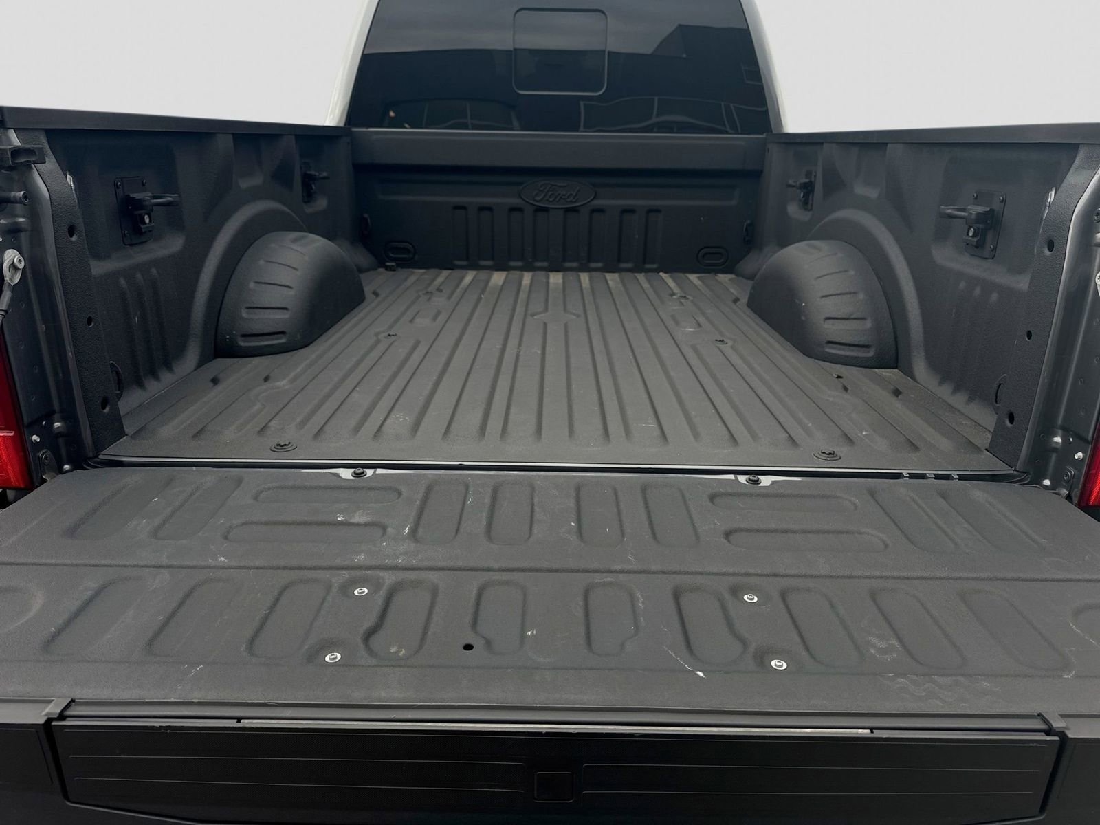 Certified 2022 Ford F250 Lariat w/ Tremor Off-Road Package image 73