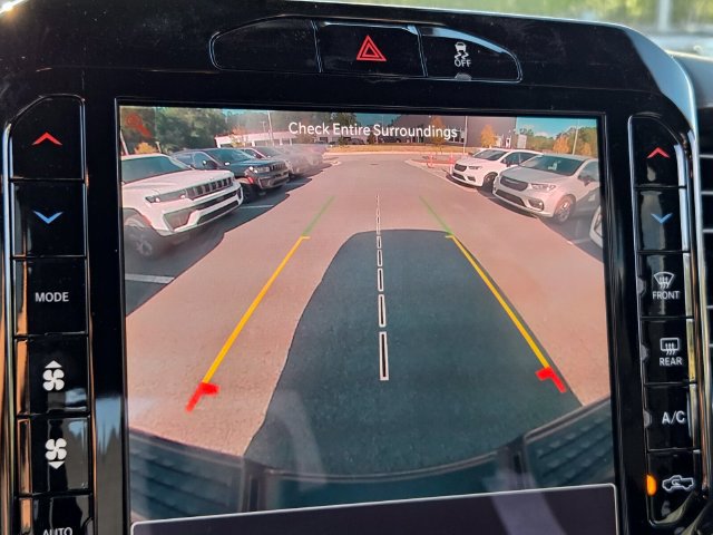 New 2027 RAM 2500 Tradesman AWD/4WD image 17