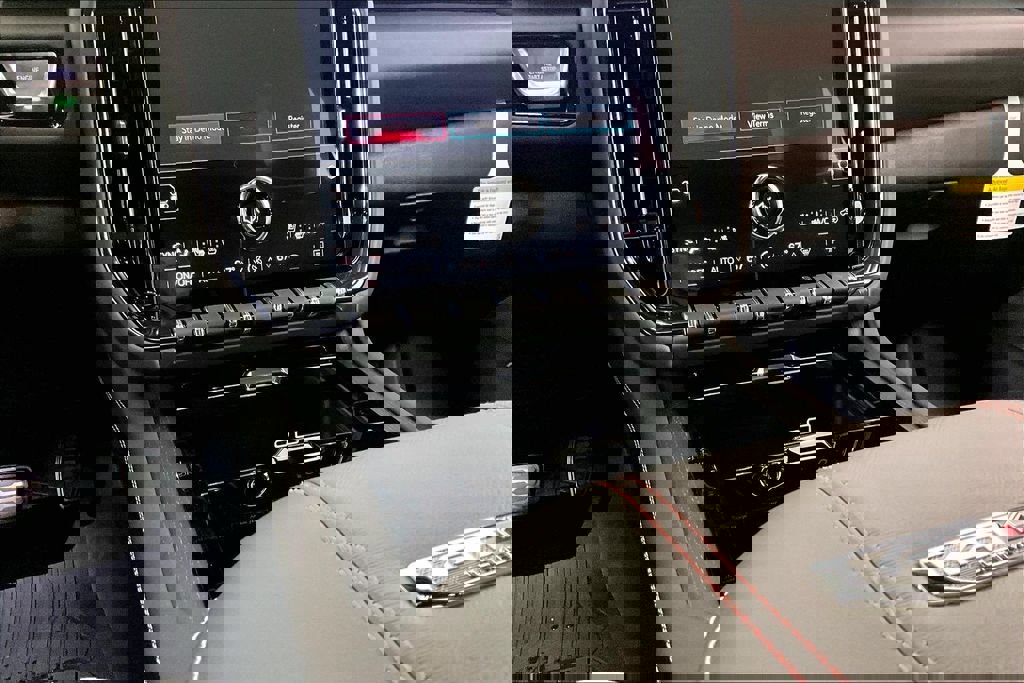 New 2026 GMC Yukon XL AT4 Ultimate image 7