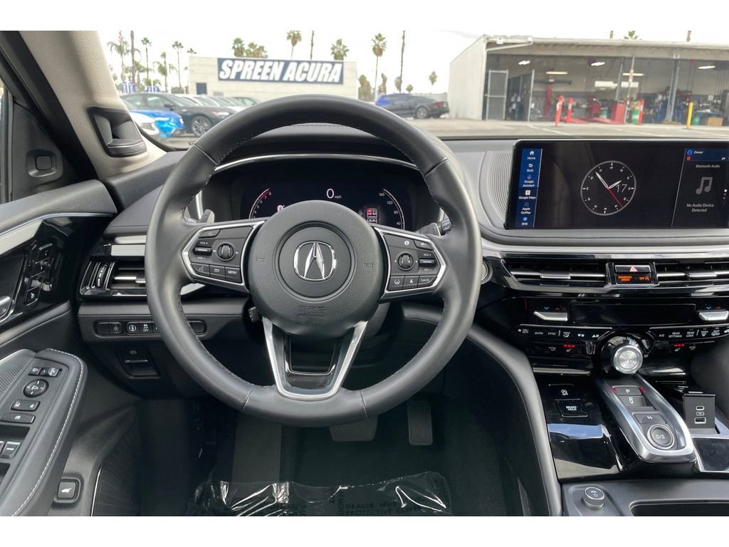 Certified 2025 Acura MDX FWD w/ Technology Package image 15