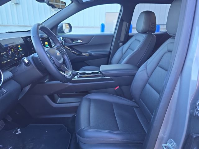 Used 2025 Chevrolet Equinox LT w/ Convenience Package II image 9