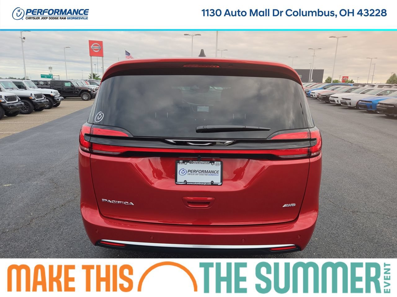 New 2027 Chrysler Pacifica Select AWD/4WD image 6