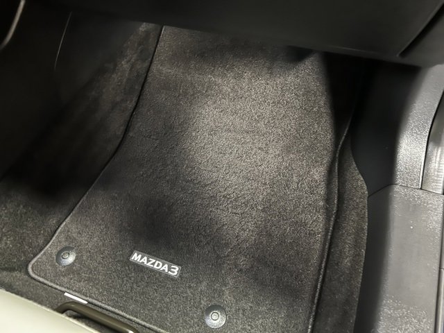 Used 2024 MAZDA MAZDA3 s image 29