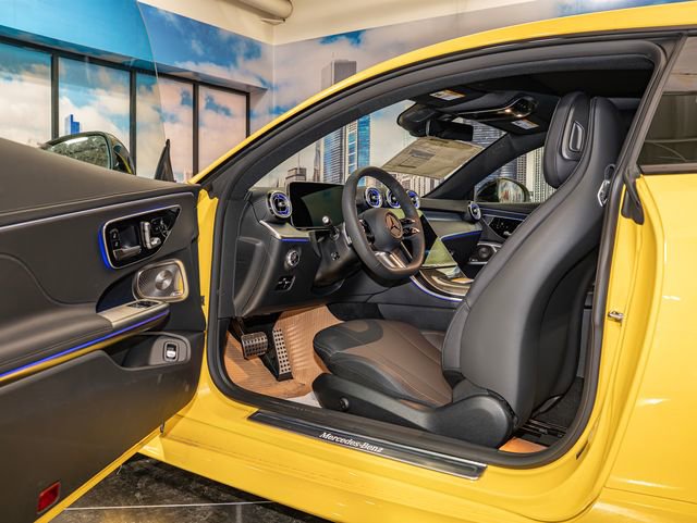 Used 2026 Mercedes-Benz CLE 300 4MATIC Coupe image 13