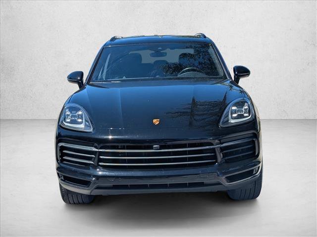 Used 2023 Porsche Cayenne AWD/4WD image 2